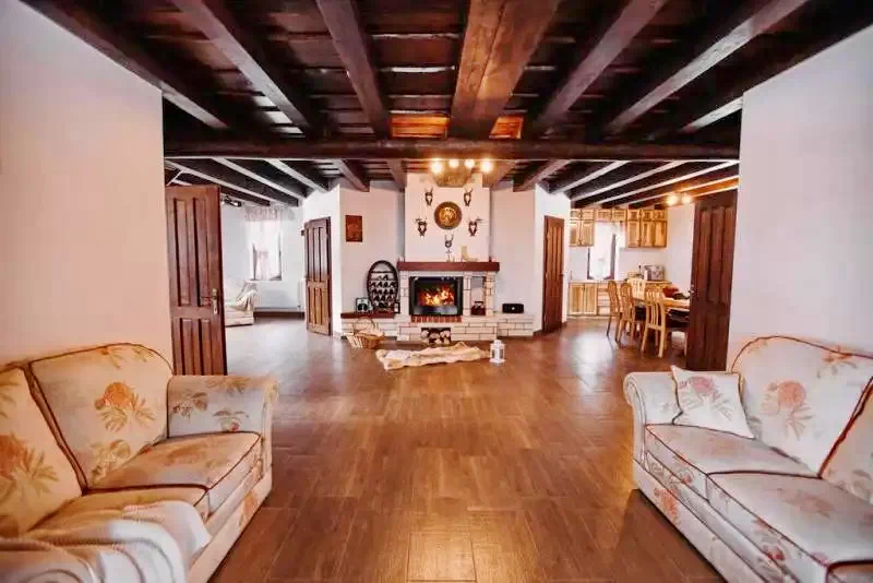 Harghita-Băi Cazare | Sat de vacanță (K1209-2) Imaginea poate fi supusă drepturilor de autor. Se recomandă contactarea titularului drepturilor.