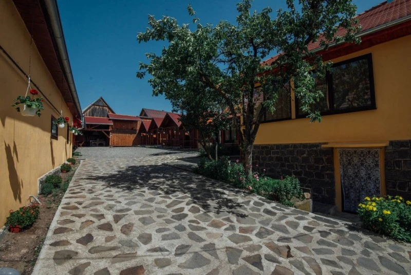 Kápolnásfalu Szállás | Motel (K0774-20) A kép szerzői jogvédelem alatt állhat. Javasolt a kapcsolatfelvétel a jog tulajdonossal.