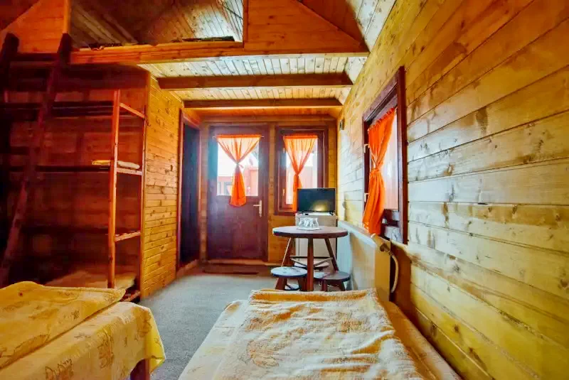 Căpâlnița Cazare | Motel (K0774-28) Imaginea poate fi supusă drepturilor de autor. Se recomandă contactarea titularului drepturilor.