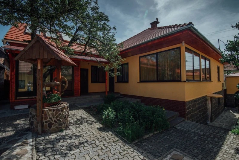 Căpâlnița Cazare | Motel (K0774-35) Imaginea poate fi supusă drepturilor de autor. Se recomandă contactarea titularului drepturilor.