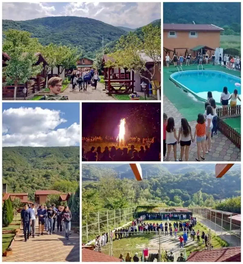 Băile Herculane Cazare | Pensiune (K0890-51) Imaginea poate fi supusă drepturilor de autor. Se recomandă contactarea titularului drepturilor.