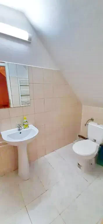 Rucăr Cazare | Hotel**** (K0125-17) Imaginea poate fi supusă drepturilor de autor. Se recomandă contactarea titularului drepturilor.