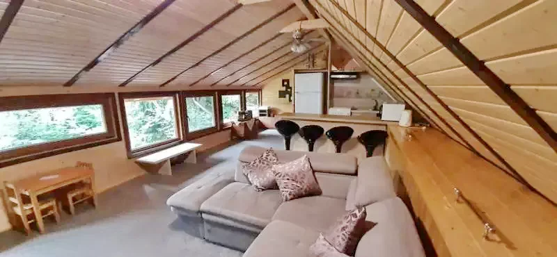 Rucăr Cazare | Hotel**** (K0125-39) Imaginea poate fi supusă drepturilor de autor. Se recomandă contactarea titularului drepturilor.