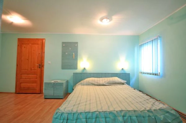 Herkulesfürdő Szállás | Motel (K0544-32) A kép szerzői jogvédelem alatt állhat. Javasolt a kapcsolatfelvétel a jog tulajdonossal.