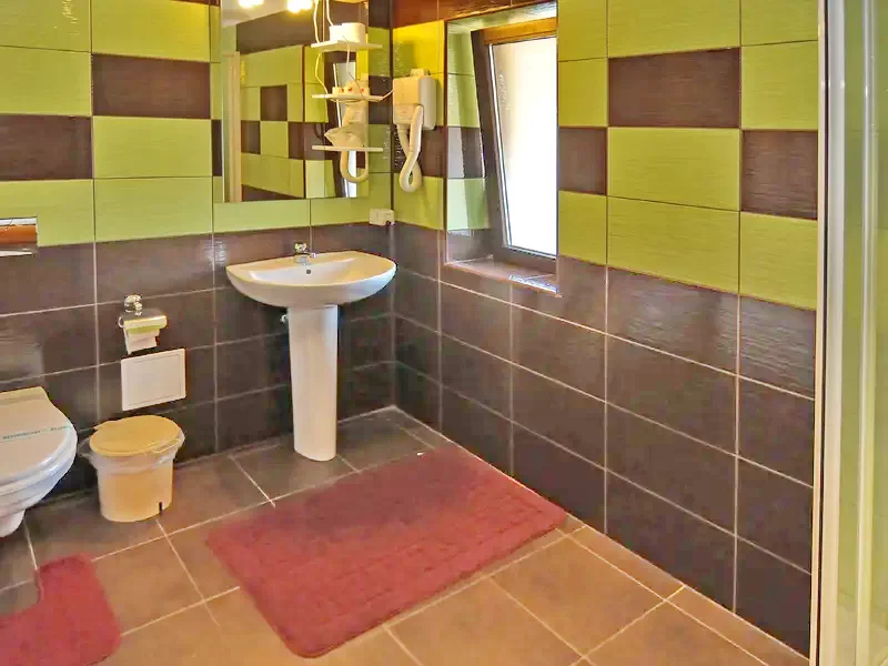 Predeál Szállás | Turisztikai panzió (K0733-10) A kép szerzői jogvédelem alatt állhat. Javasolt a kapcsolatfelvétel a jog tulajdonossal.