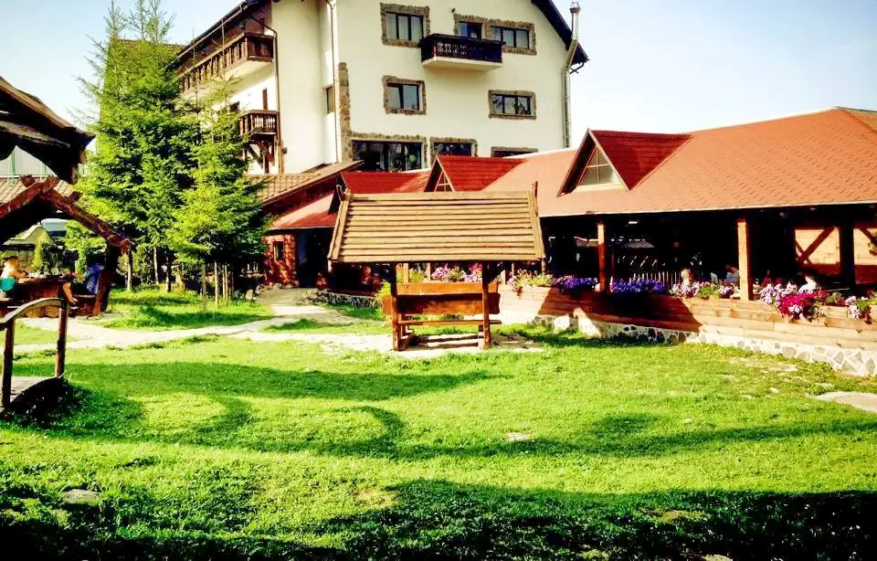 Predeal Cazare | Pensiune turistică (K0733-18) Imaginea poate fi supusă drepturilor de autor. Se recomandă contactarea titularului drepturilor.