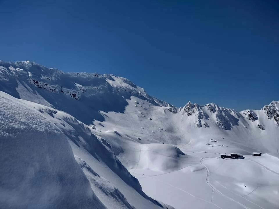 Balea Lac Cazare | Motel (K0068-43) Imaginea poate fi supusă drepturilor de autor. Se recomandă contactarea titularului drepturilor.