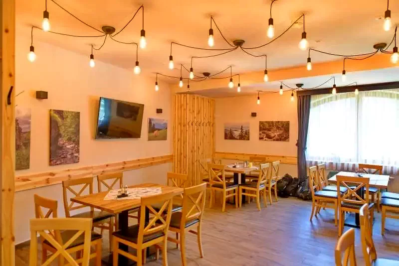 Băile Tușnad Cazare | Motel (K1157-5) Imaginea poate fi supusă drepturilor de autor. Se recomandă contactarea titularului drepturilor.