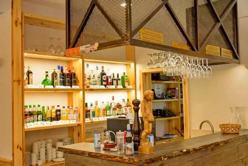 Tusnádfürdő Szállás | Motel (K1157-9) A kép szerzői jogvédelem alatt állhat. Javasolt a kapcsolatfelvétel a jog tulajdonossal.