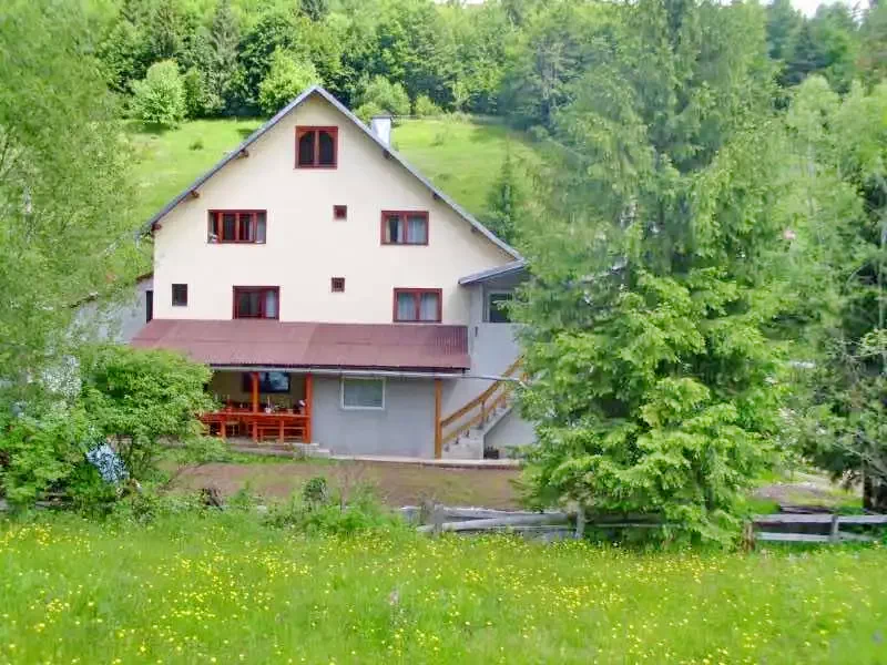 Szállás Arieșeni - Pensiune Poarta Arieșului** | Aranyoslápos - Poarta Arieșului Panzió**. A kép szerzői jogvédelem alatt állhat. Javasolt a kapcsolatfelvétel a jog tulajdonossal.