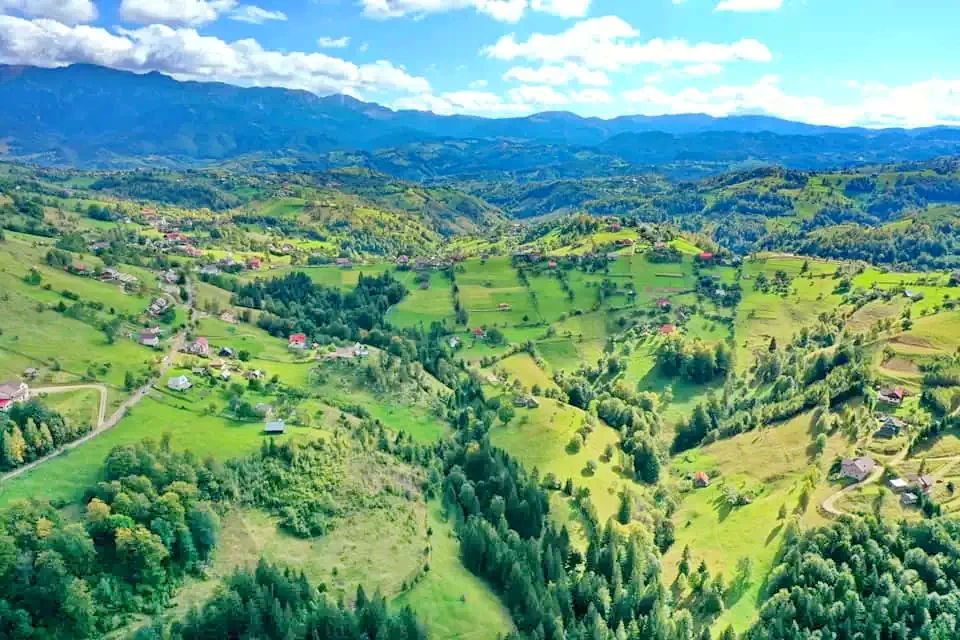 Zărnești Cazare | Motel (K0609-1) Imaginea poate fi supusă drepturilor de autor. Se recomandă contactarea titularului drepturilor.