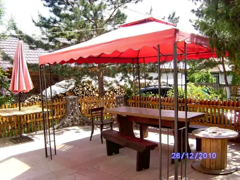 Zărnești Cazare | Pensiune (K0609-14) Imaginea poate fi supusă drepturilor de autor. Se recomandă contactarea titularului drepturilor.