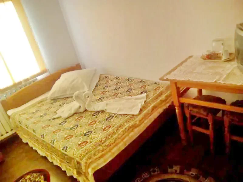 Zernest Szállás | Panzió (K0609-35) A kép szerzői jogvédelem alatt állhat. Javasolt a kapcsolatfelvétel a jog tulajdonossal.