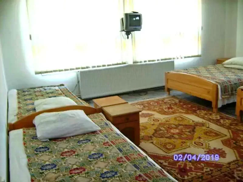 Zernest Szállás | Motel (K0609-37) A kép szerzői jogvédelem alatt állhat. Javasolt a kapcsolatfelvétel a jog tulajdonossal.