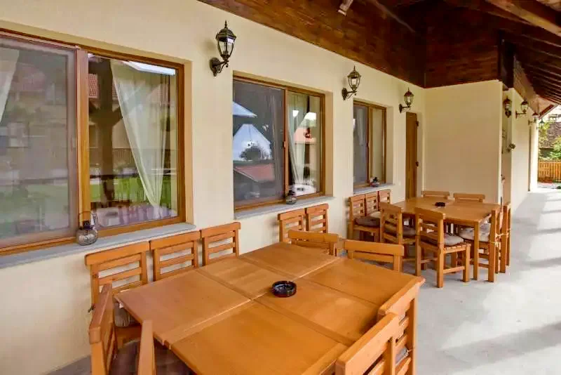 Malnaș-Băi Cazare | Motel (K1219-49) Imaginea poate fi supusă drepturilor de autor. Se recomandă contactarea titularului drepturilor.