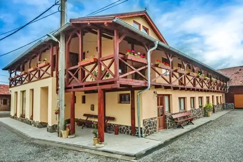 Căpâlnița Cazare | Motel (K0610-53) Imaginea poate fi supusă drepturilor de autor. Se recomandă contactarea titularului drepturilor.