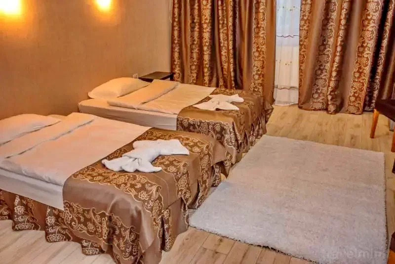 Alba Iulia Cazare | Pensiune turistică (K1176-8) Imaginea poate fi supusă drepturilor de autor. Se recomandă contactarea titularului drepturilor.