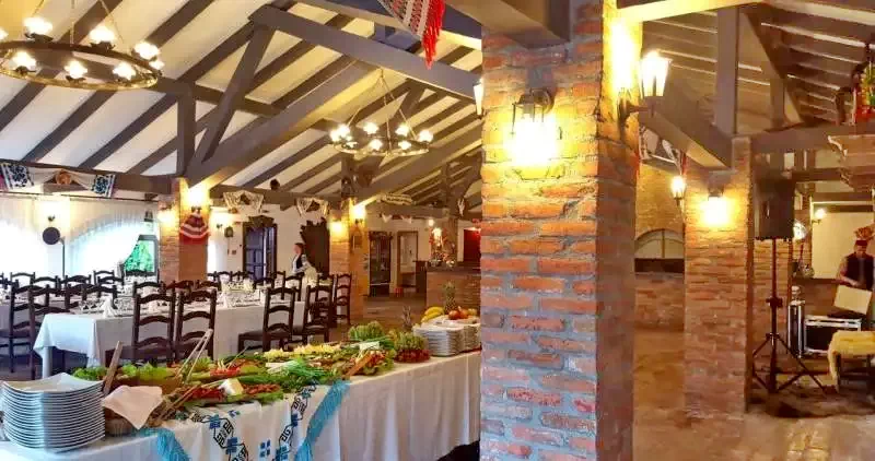 Alba Iulia Cazare | Pensiune turistică (K1176-21) Imaginea poate fi supusă drepturilor de autor. Se recomandă contactarea titularului drepturilor.