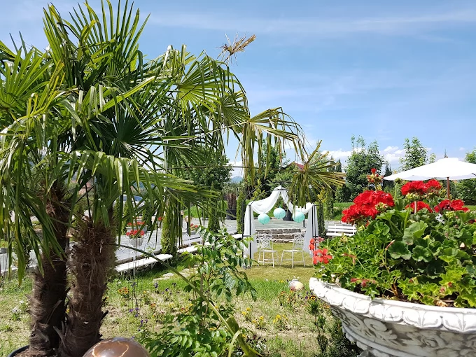 Gyulafehérvár Szállás | Turisztikai panzió (K1176-35) A kép szerzői jogvédelem alatt állhat. Javasolt a kapcsolatfelvétel a jog tulajdonossal.