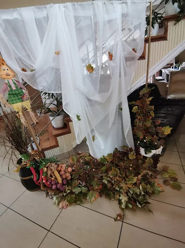 Alba Iulia Cazare | Pensiune turistică (K1176-52) Imaginea poate fi supusă drepturilor de autor. Se recomandă contactarea titularului drepturilor.