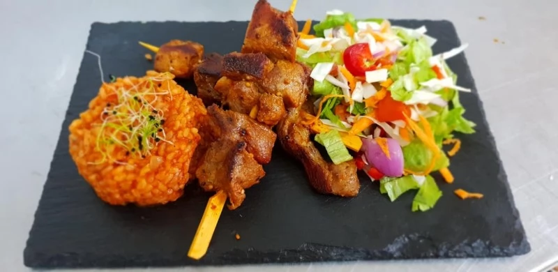 Gyulafehérvár Szállás | Turisztikai panzió (K1176-61) A kép szerzői jogvédelem alatt állhat. Javasolt a kapcsolatfelvétel a jog tulajdonossal.