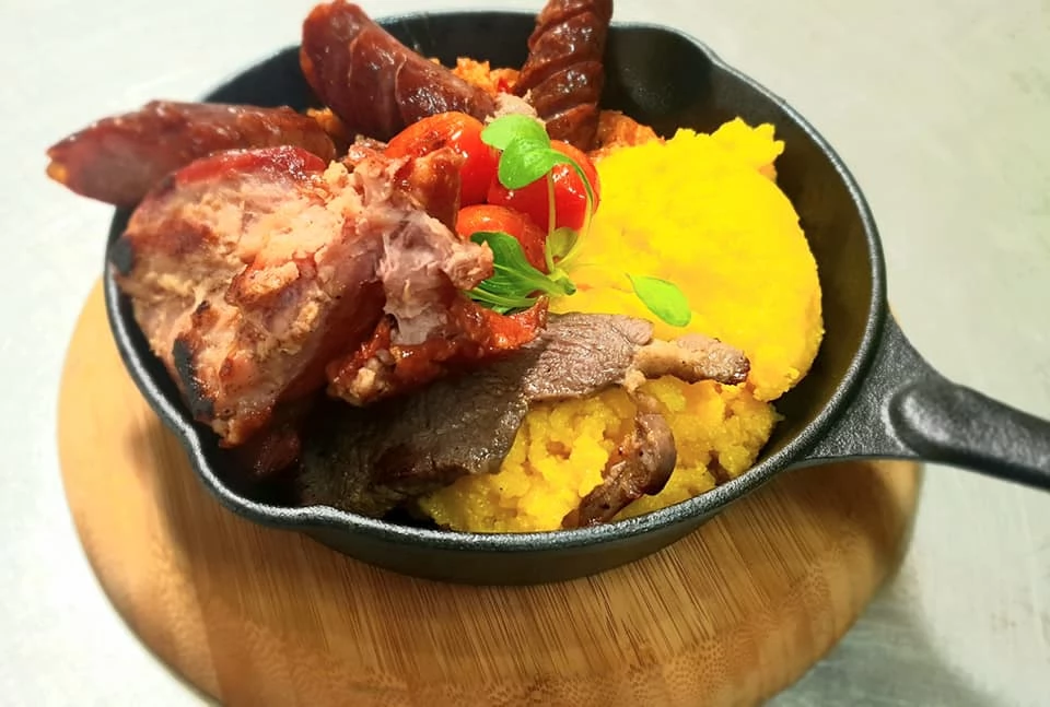 Alba Iulia Cazare | Pensiune turistică (K1176-65) Imaginea poate fi supusă drepturilor de autor. Se recomandă contactarea titularului drepturilor.