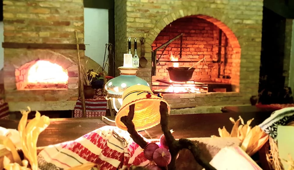 Gyulafehérvár Szállás | Turisztikai panzió (K1176-76) A kép szerzői jogvédelem alatt állhat. Javasolt a kapcsolatfelvétel a jog tulajdonossal.