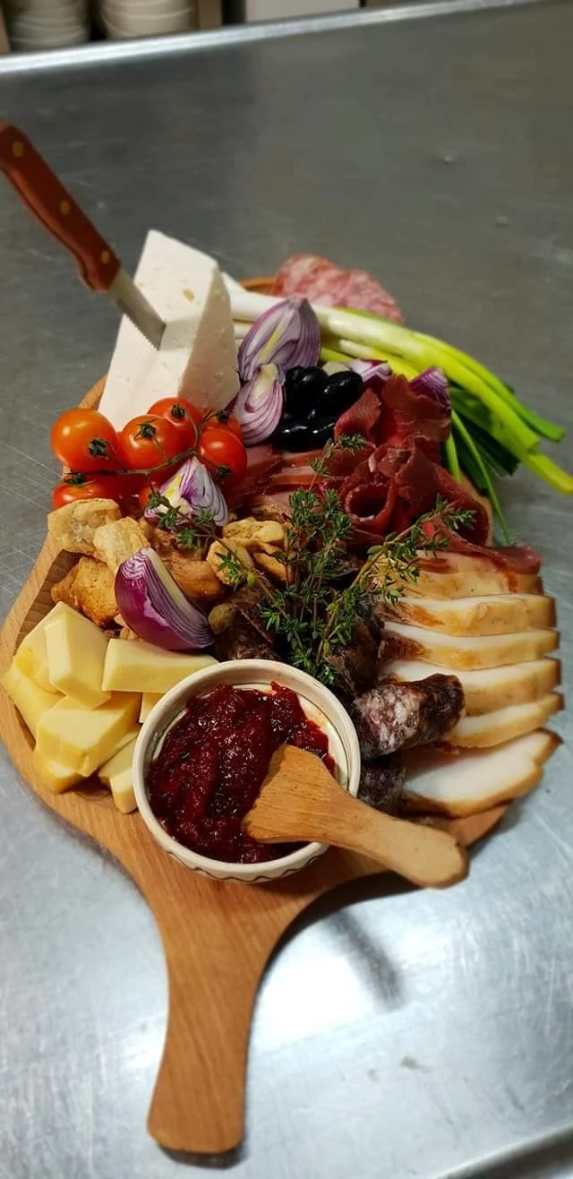 Alba Iulia Cazare | Pensiune turistică (K1176-77) Imaginea poate fi supusă drepturilor de autor. Se recomandă contactarea titularului drepturilor.