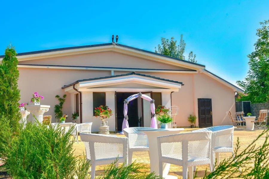 Alba Iulia Cazare | Pensiune turistică (K1176-104) Imaginea poate fi supusă drepturilor de autor. Se recomandă contactarea titularului drepturilor.