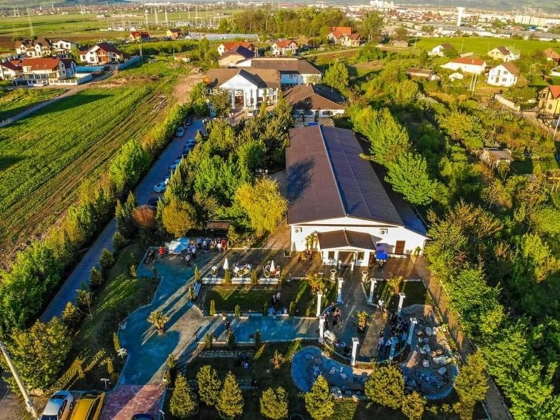 Alba Iulia Cazare | Pensiune turistică (K1176-112) Imaginea poate fi supusă drepturilor de autor. Se recomandă contactarea titularului drepturilor.