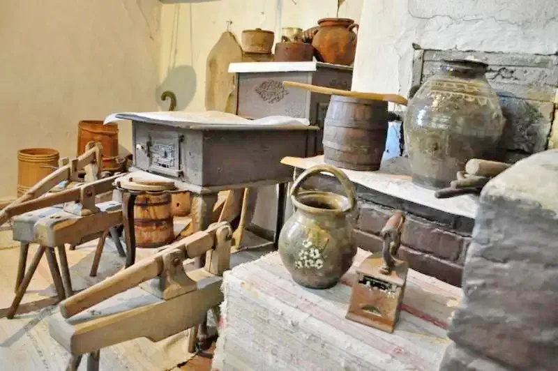 Zetelaka Szállás | Üdülőfalu (K0535-28) A kép szerzői jogvédelem alatt állhat. Javasolt a kapcsolatfelvétel a jog tulajdonossal.