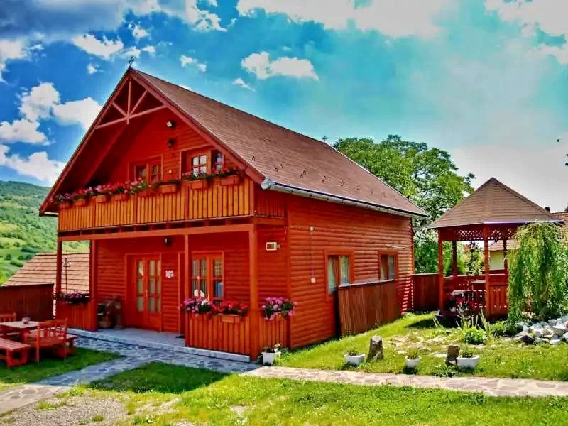 Zetea Cazare | Sat de vacanță (K0535-39) Imaginea poate fi supusă drepturilor de autor. Se recomandă contactarea titularului drepturilor.