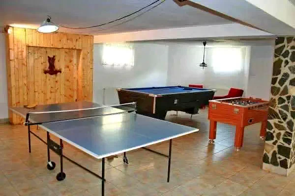 Alsómoécs Szállás | Motel (K0935-28) A kép szerzői jogvédelem alatt állhat. Javasolt a kapcsolatfelvétel a jog tulajdonossal.