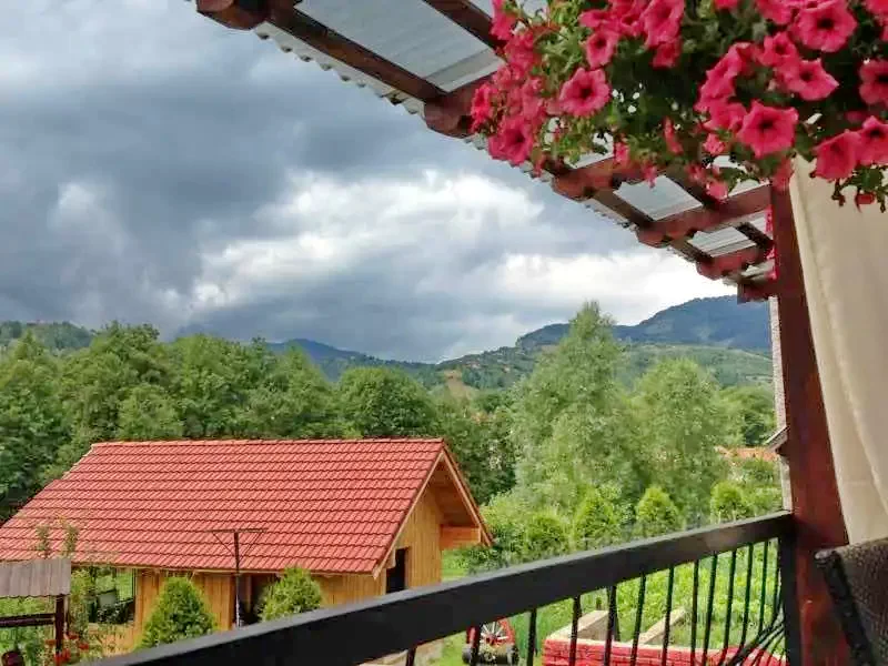 Alsómoécs Szállás | Motel (K0935-51) A kép szerzői jogvédelem alatt állhat. Javasolt a kapcsolatfelvétel a jog tulajdonossal.