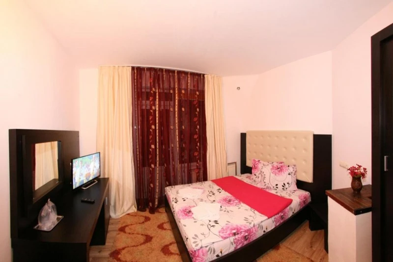 Herkulesfürdő Szállás | Motel (K0881-14) A kép szerzői jogvédelem alatt állhat. Javasolt a kapcsolatfelvétel a jog tulajdonossal.