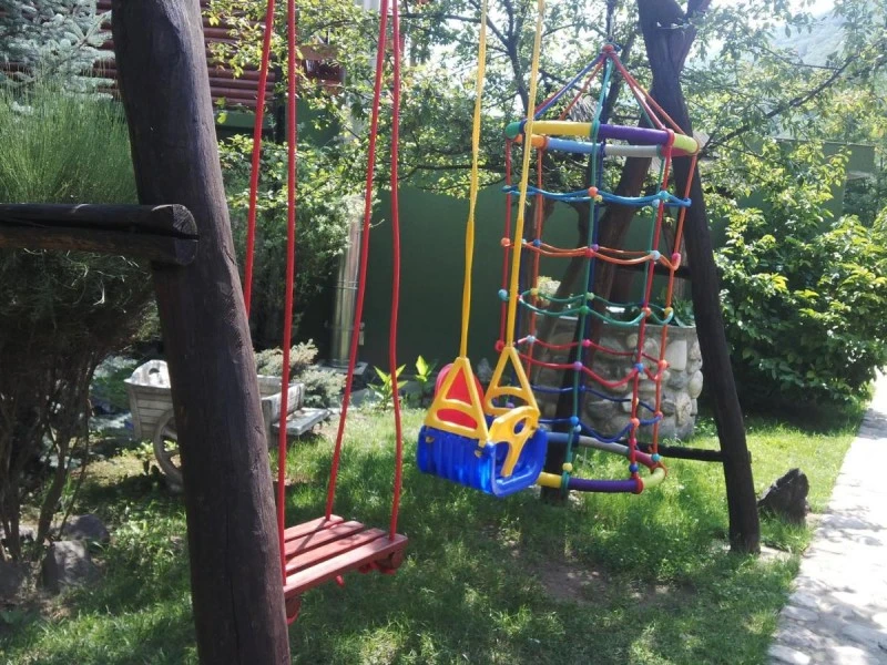 Băile Herculane Cazare | Pensiune (K0881-19) Imaginea poate fi supusă drepturilor de autor. Se recomandă contactarea titularului drepturilor.