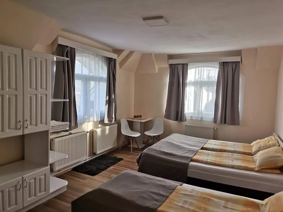 Gyergyóditró Szállás | Motel (K1515-19) A kép szerzői jogvédelem alatt állhat. Javasolt a kapcsolatfelvétel a jog tulajdonossal.