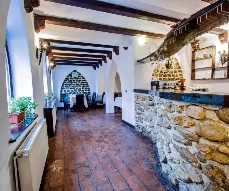 Bran Cazare | Pensiune (K1190-15) Imaginea poate fi supusă drepturilor de autor. Se recomandă contactarea titularului drepturilor. Bran Cazare | Pensiune (K1190-15) Imaginea poate fi supusă drepturilor de autor. Se recomandă contactarea titularului drepturilor.