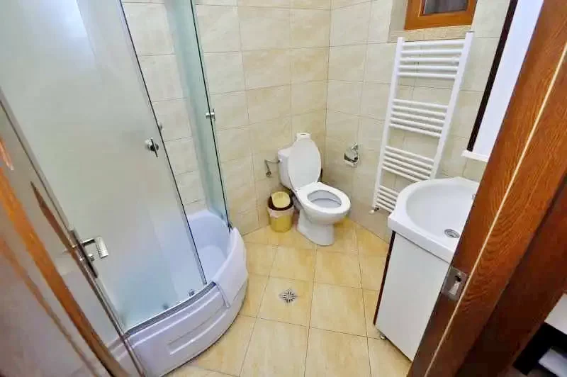 Borșa Cazare | Motel (K0982-34) Imaginea poate fi supusă drepturilor de autor. Se recomandă contactarea titularului drepturilor.