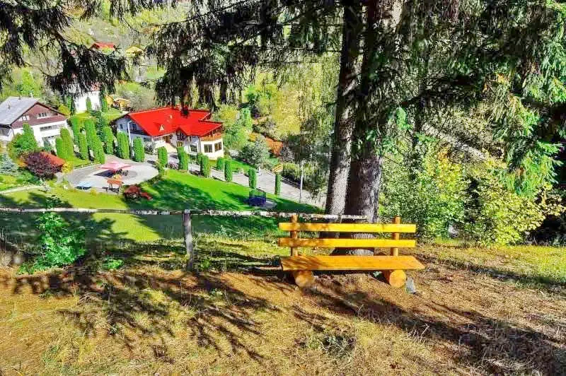 Borșa Cazare | Motel (K0982-41) Imaginea poate fi supusă drepturilor de autor. Se recomandă contactarea titularului drepturilor.