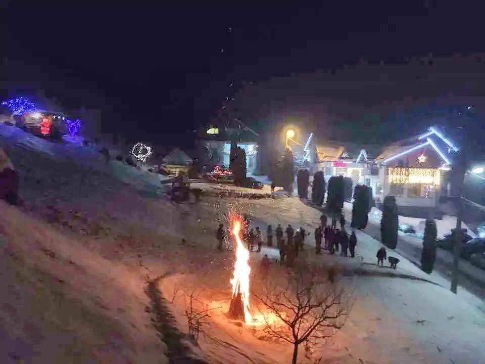 Borșa Cazare | Motel (K0982-46) Imaginea poate fi supusă drepturilor de autor. Se recomandă contactarea titularului drepturilor.