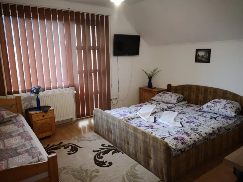 Parajd Szállás | Kulcsosház (K0296-13) A kép szerzői jogvédelem alatt állhat. Javasolt a kapcsolatfelvétel a jog tulajdonossal. Parajd Szállás | Kulcsosház (K0296-13) A kép szerzői jogvédelem alatt állhat. Javasolt a kapcsolatfelvétel a jog tulajdonossal.