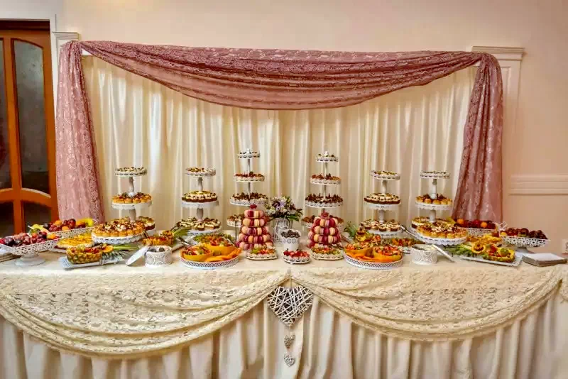 Miercurea Nirajului Cazare | Motel (K1411-23) Imaginea poate fi supusă drepturilor de autor. Se recomandă contactarea titularului drepturilor.