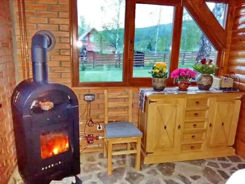 Barajul Zetea Cazare | Sat de vacanță (K0827-27) Imaginea poate fi supusă drepturilor de autor. Se recomandă contactarea titularului drepturilor.