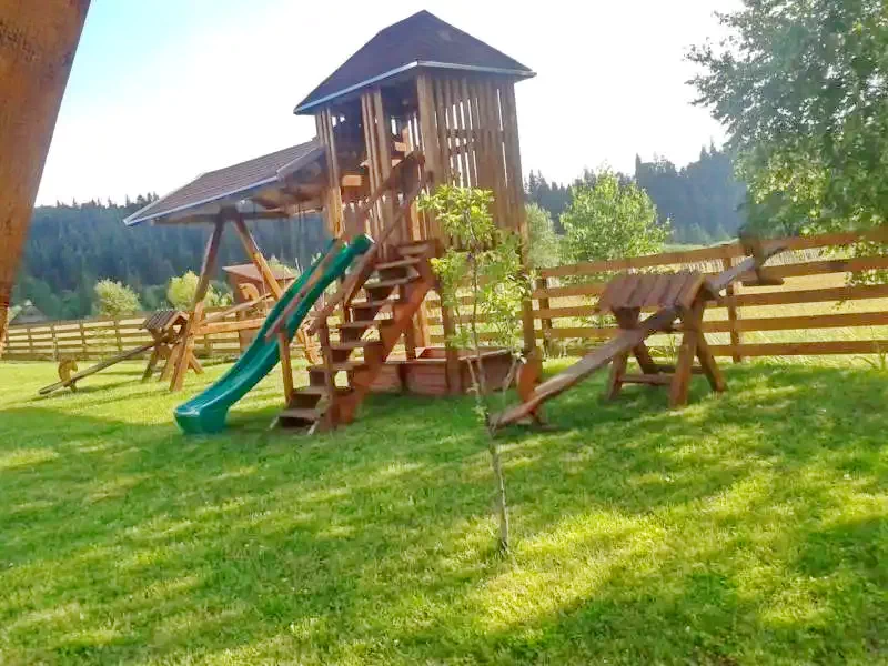 Zetelaki Víztározó Szállás | Üdülőfalu (K0827-50) A kép szerzői jogvédelem alatt állhat. Javasolt a kapcsolatfelvétel a jog tulajdonossal.