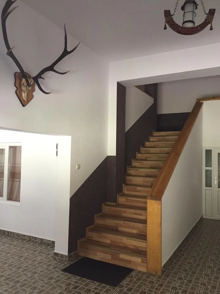 Lacu Roșu Cazare | Motel (K1263-6) Imaginea poate fi supusă drepturilor de autor. Se recomandă contactarea titularului drepturilor.