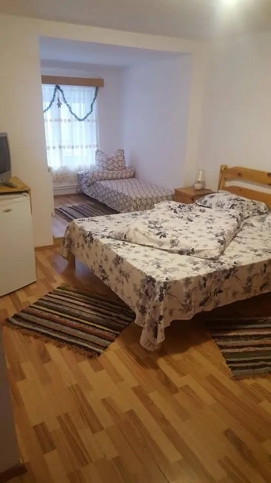 Lacu Roșu Cazare | Motel (K1263-12) Imaginea poate fi supusă drepturilor de autor. Se recomandă contactarea titularului drepturilor.