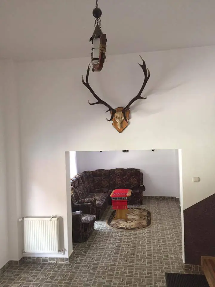 Lacu Roșu Cazare | Motel (K1263-28) Imaginea poate fi supusă drepturilor de autor. Se recomandă contactarea titularului drepturilor.