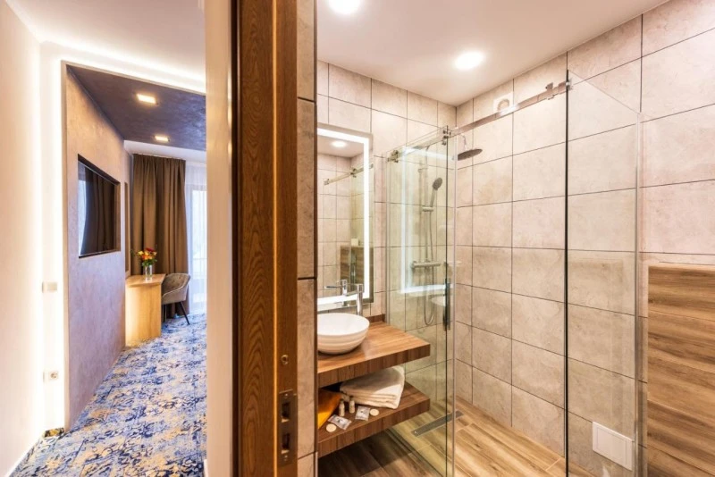 Băile Tușnad Cazare | Hotel** (K1536-5) Imaginea poate fi supusă drepturilor de autor. Se recomandă contactarea titularului drepturilor. Băile Tușnad Cazare | Hotel** (K1536-5) Imaginea poate fi supusă drepturilor de autor. Se recomandă contactarea titularului drepturilor.