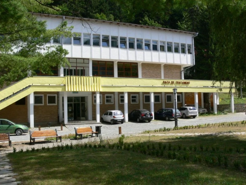 Băile Tușnad Cazare | Hotel** (K1536-11) Imaginea poate fi supusă drepturilor de autor. Se recomandă contactarea titularului drepturilor. Băile Tușnad Cazare | Hotel** (K1536-11) Imaginea poate fi supusă drepturilor de autor. Se recomandă contactarea titularului drepturilor.